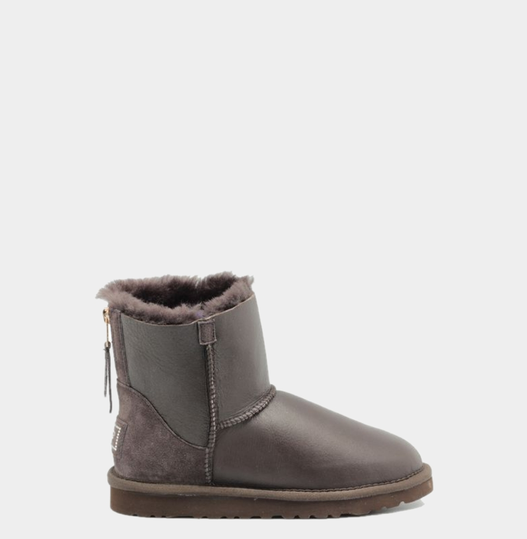 UGG S/N 1106770